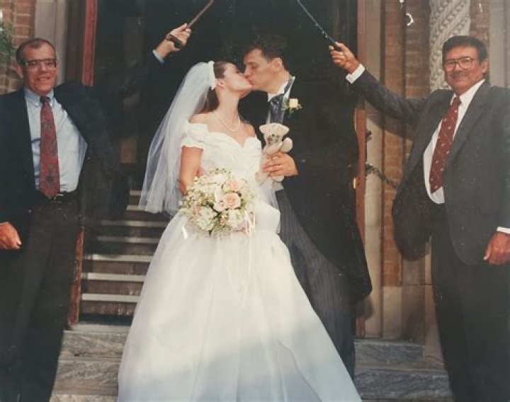 Leah Navarro's Marital Status Revealed