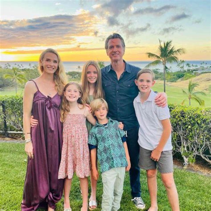 Mark Neesom's Husband Discoveries And Insights
