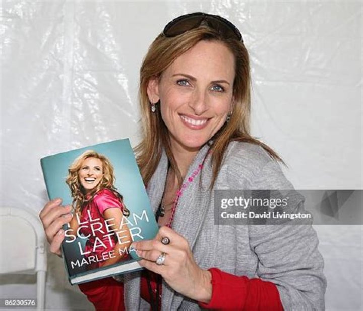 Unveil The Secrets Of Marlee Matlin's Remarkable Fortune